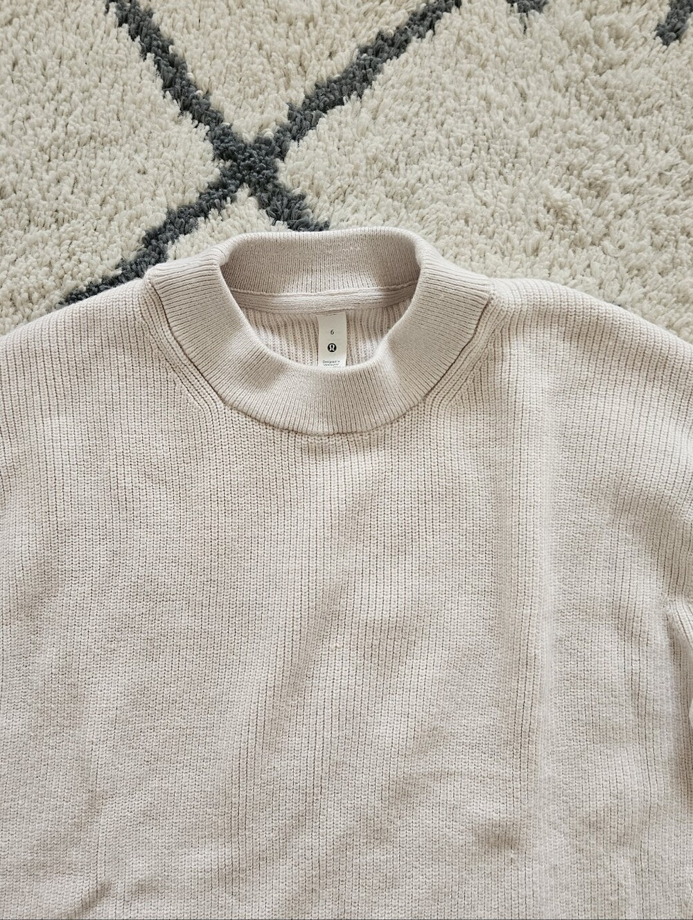 Lululemon Athletica Cream Crewneck Pullover Sweater Size 6 - Picture 4 of 6